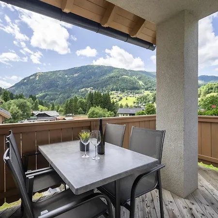 ホリデーパーク Landal 3*